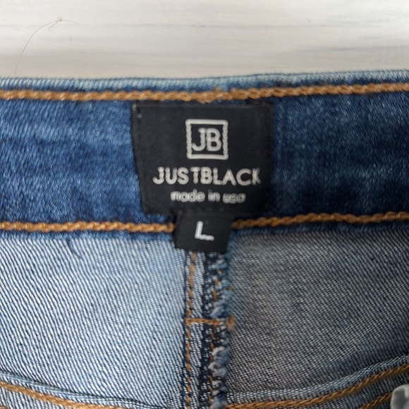 🍓Just Black two tone panel denim stretchy raw edge skirt Large - Picture 4 of 9